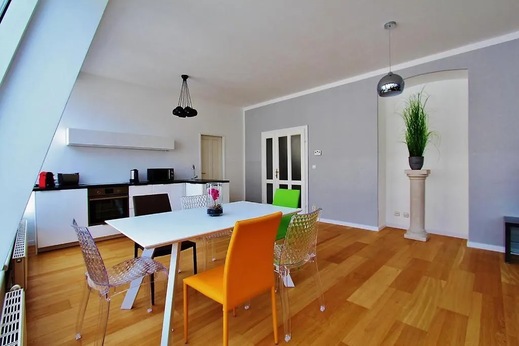 Exclusive Apartment Mariahilferstrasse Vienna